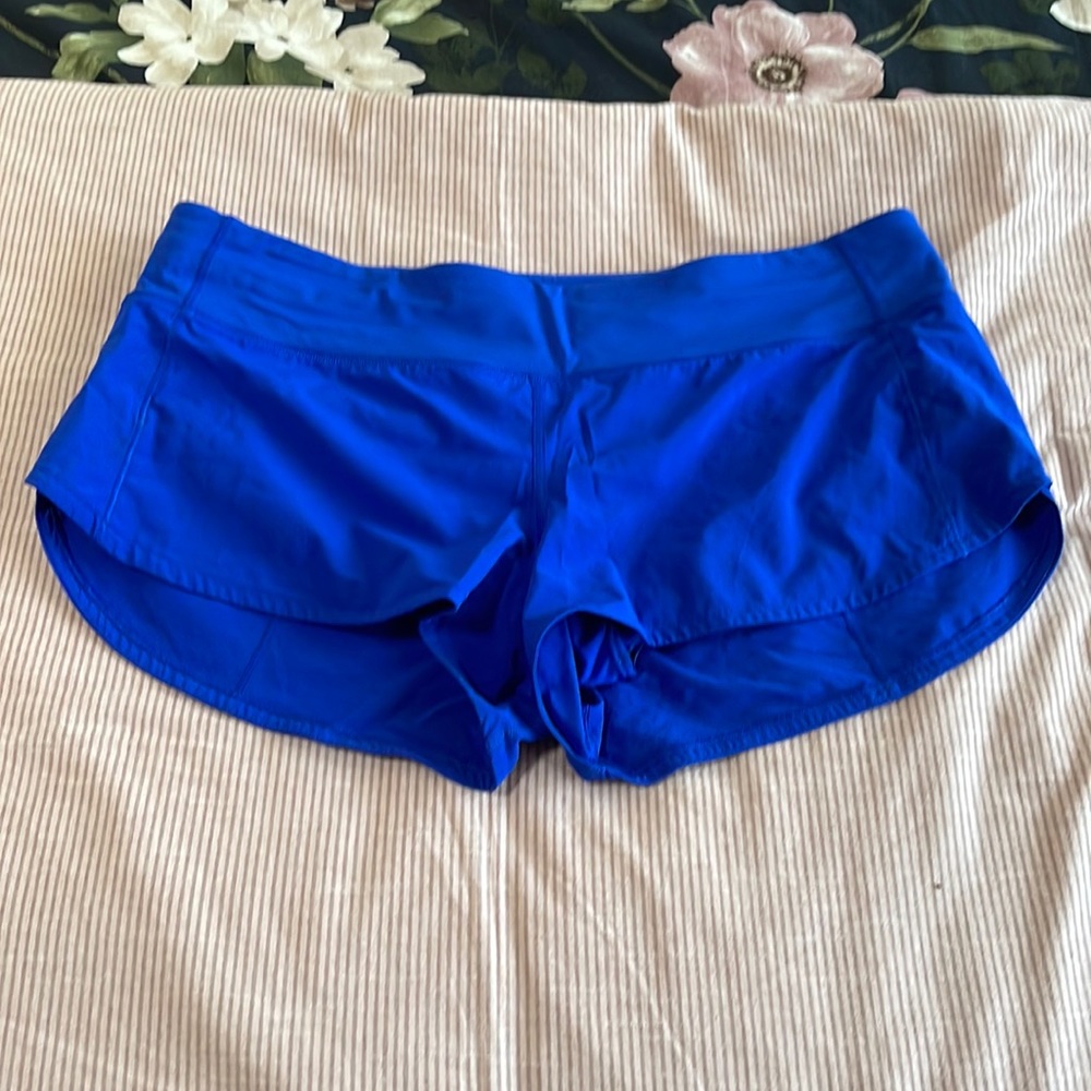 Lululemon Speed Up shorts